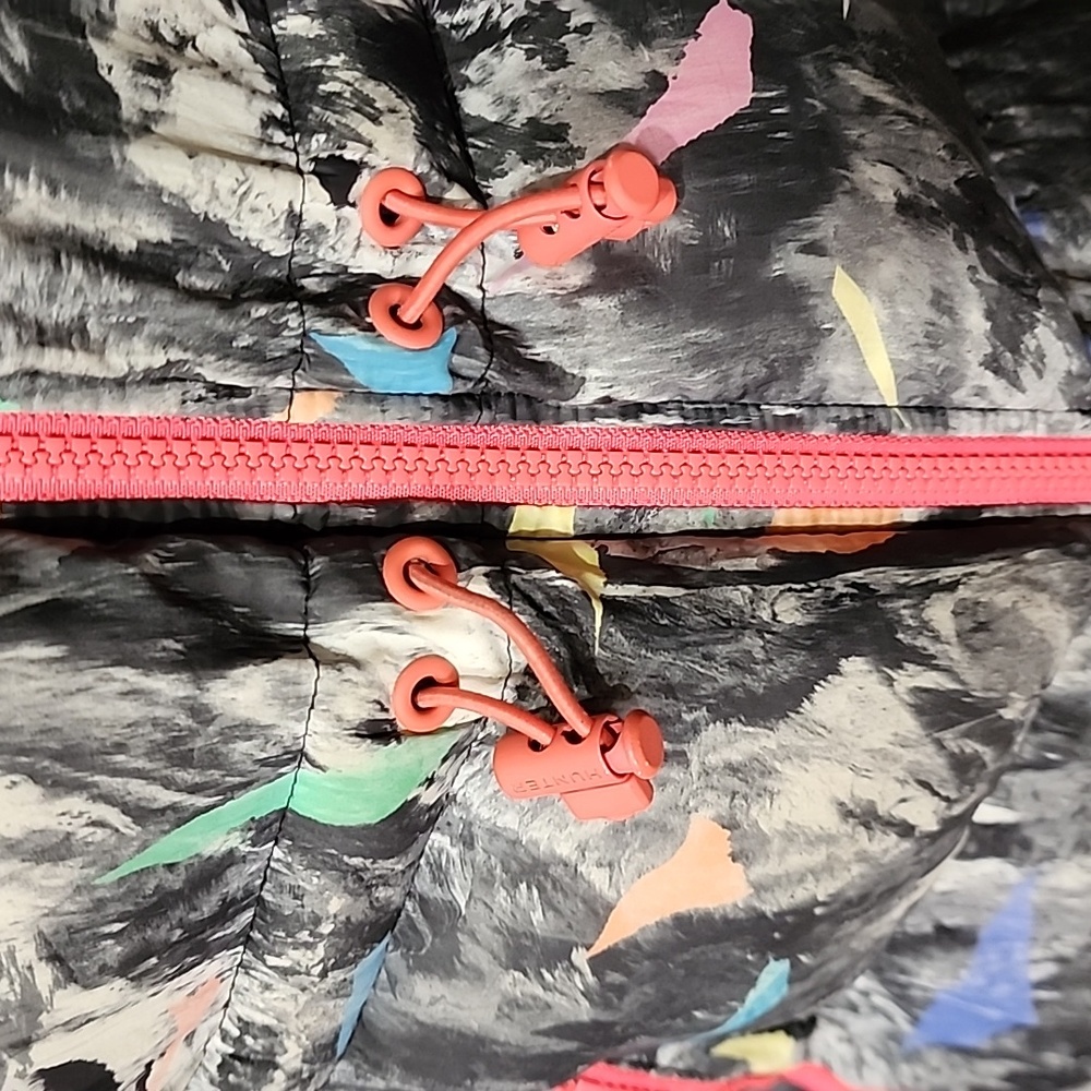 Hunter Colorful Patterned Puffer Jacket - image 2